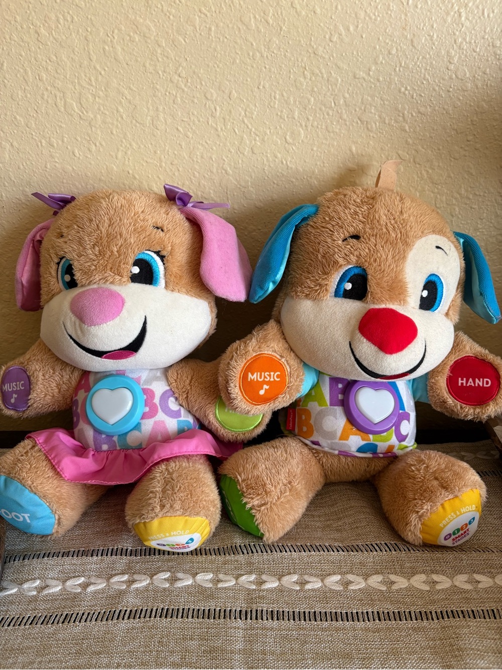 Fisher Price Laugh and Learn Smart Stages Sis and Puppy interactive toys